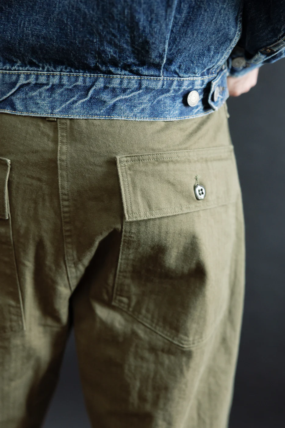 03-V5002-76k - Vintage Fit Fatigue Pants Herringbone Twill - Army Green - Image 16