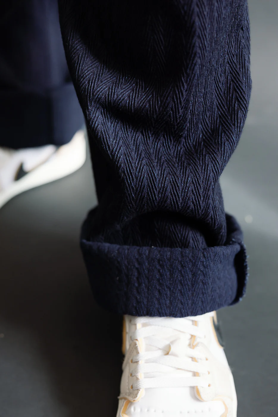 12oz - Indigo Sugiaya - Pleated Trouser - Image 20