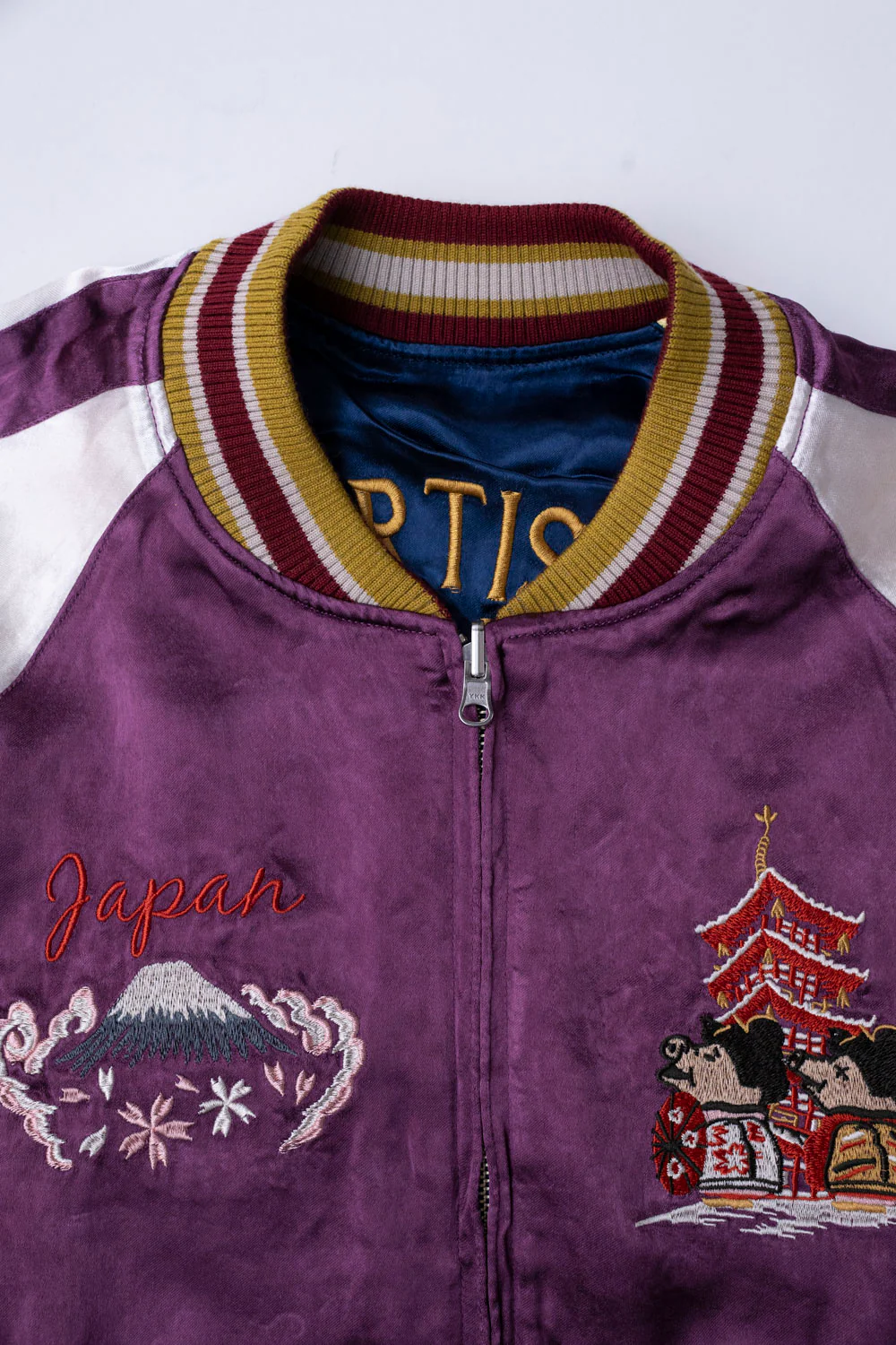 4581 - "Vehicle of God" Reversible Satin Sukajan Souvenir Jacket - Navy x Plum - Image 4
