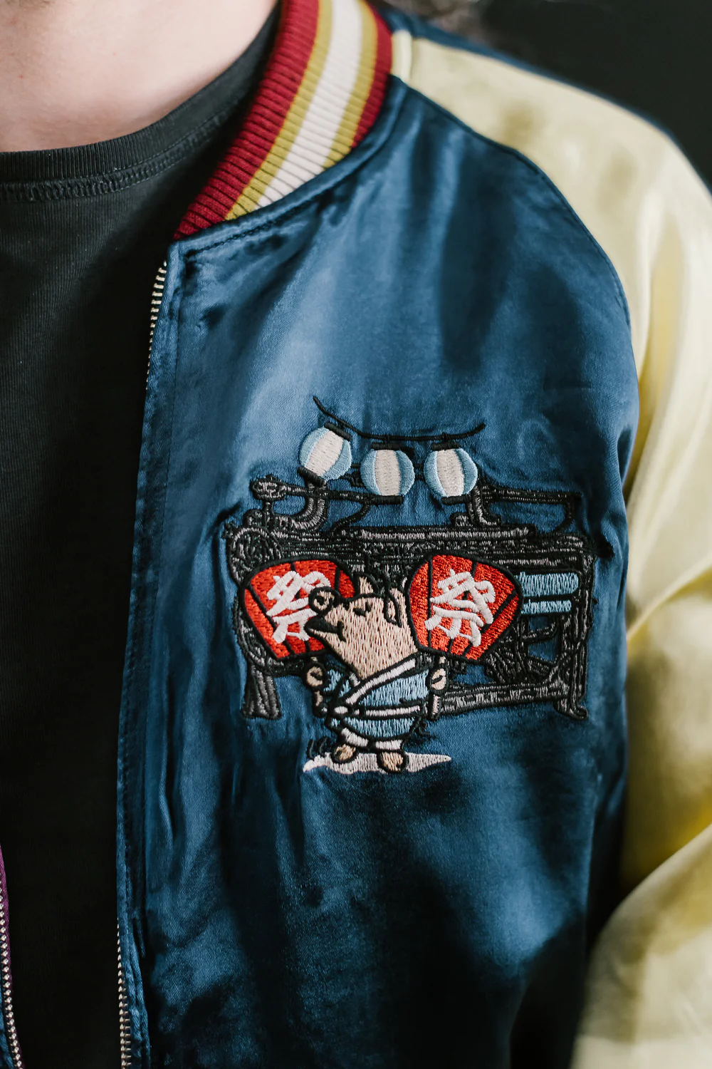 4581 - "Vehicle of God" Reversible Satin Sukajan Souvenir Jacket - Navy x Plum - Image 50