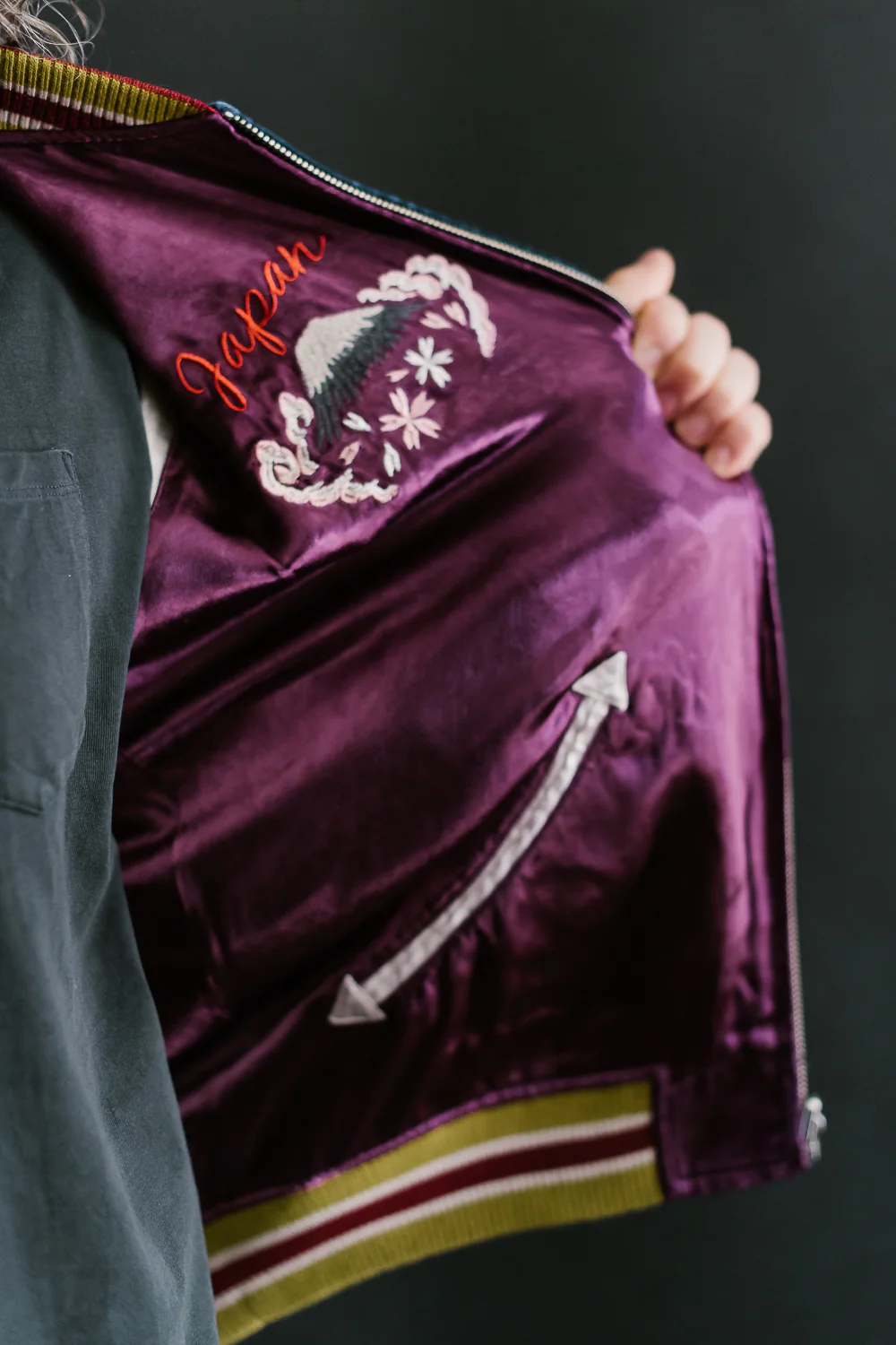 4581 - "Vehicle of God" Reversible Satin Sukajan Souvenir Jacket - Navy x Plum - Image 57