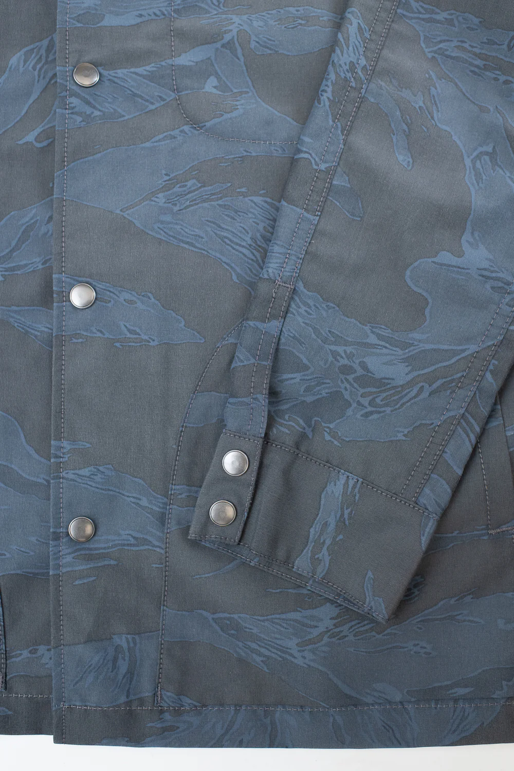 5oz Hooded Supply Jacket - Blue Tiger Camo - Image 4