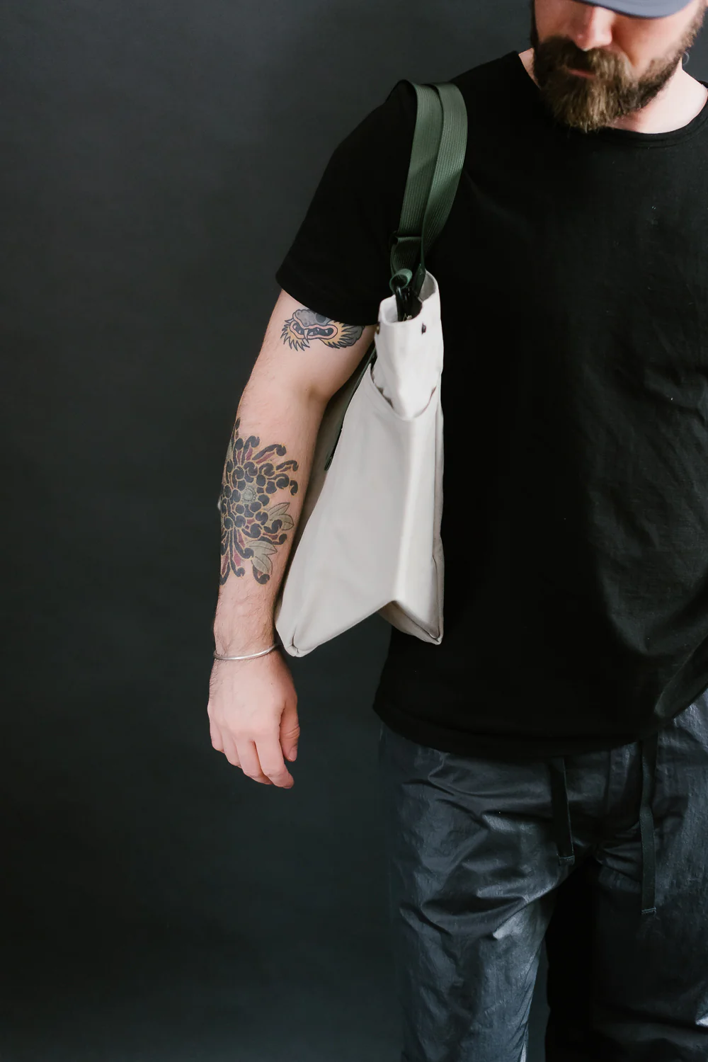 BIP021SUN - "Bags in Progress" Carry-all Beach Bag - Pearl Grey - Image 7