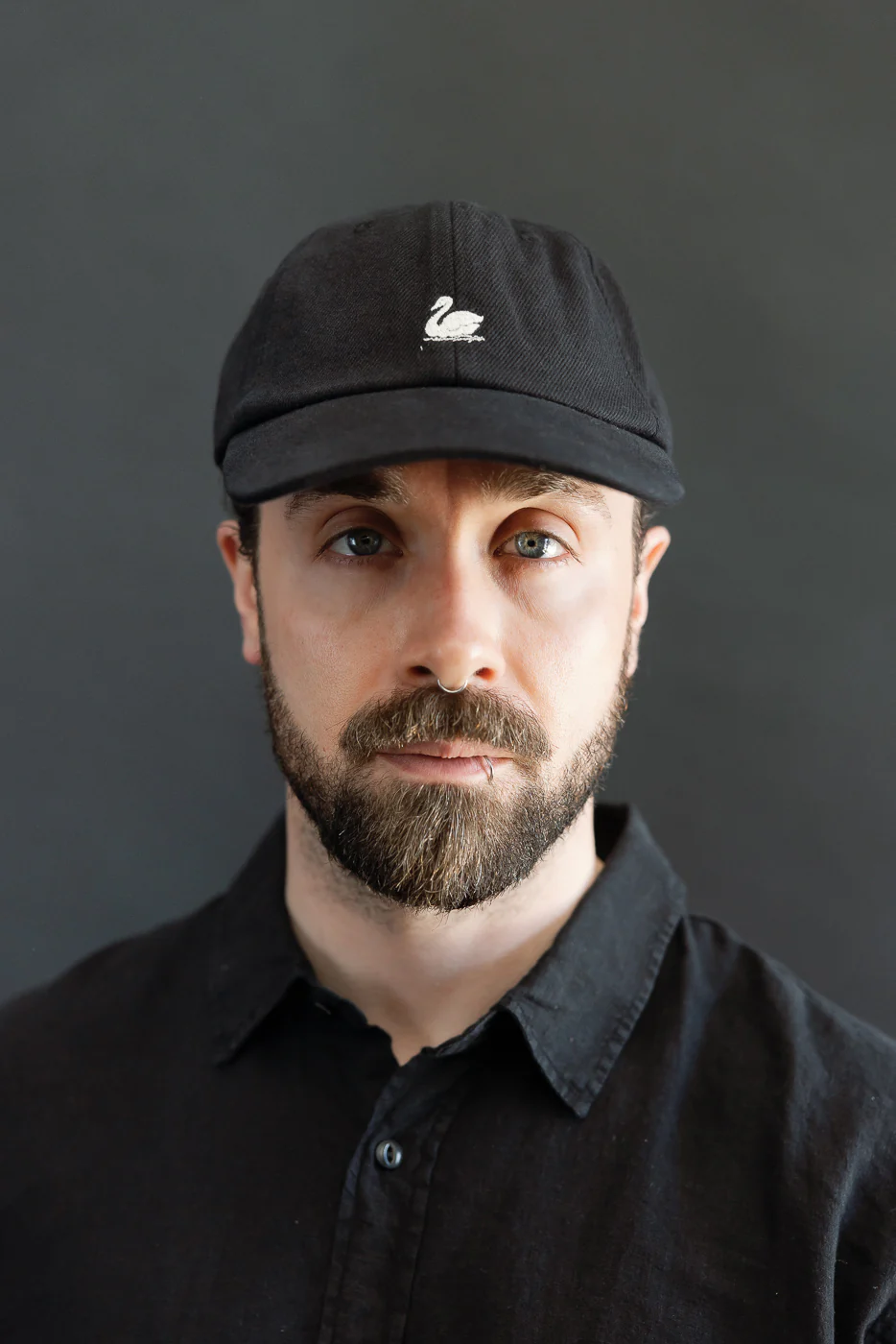 CAP01T.99 - Swan Logo Cotton Twill Cap - Deep Black - Image 7