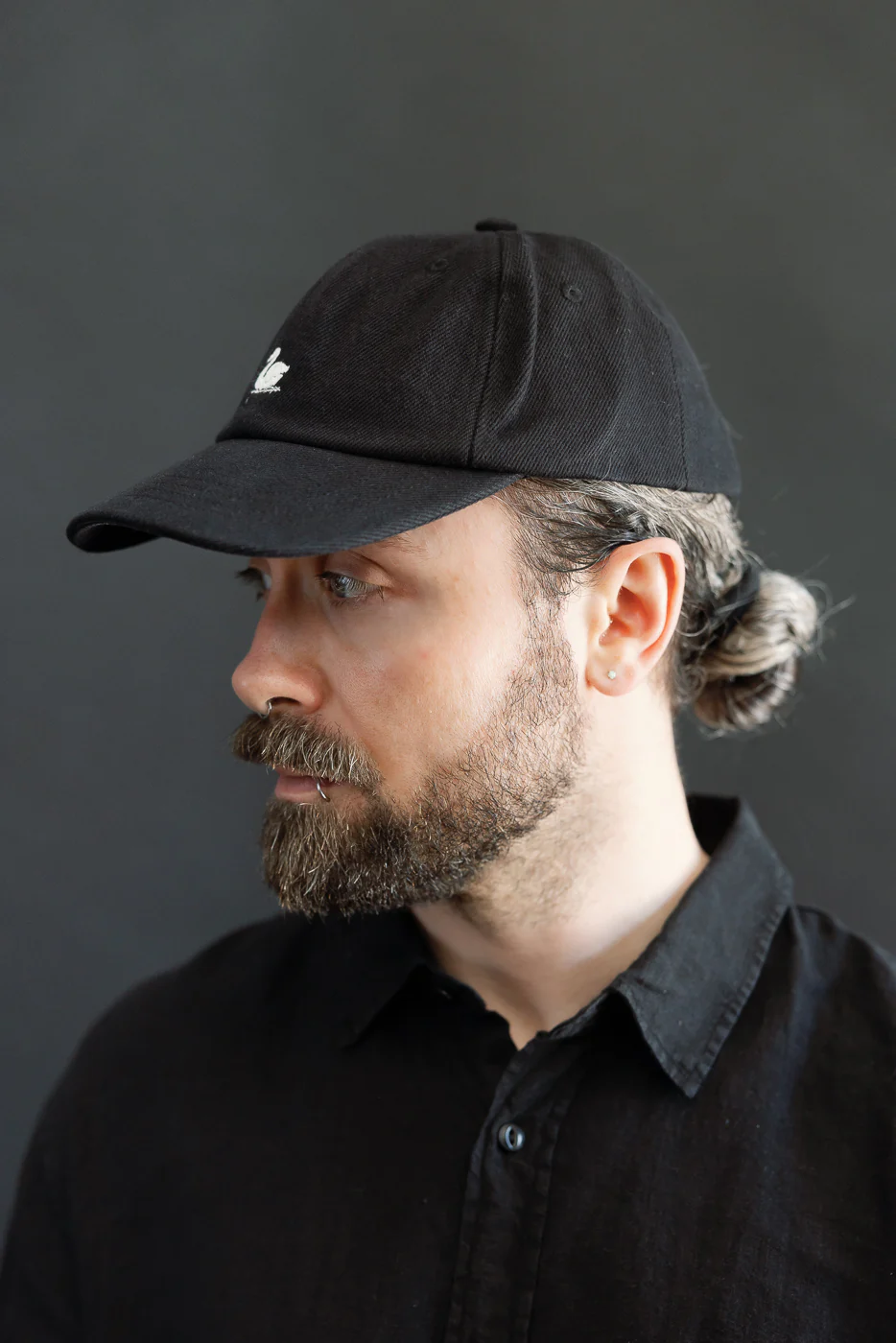 CAP01T.99 - Swan Logo Cotton Twill Cap - Deep Black - Image 8