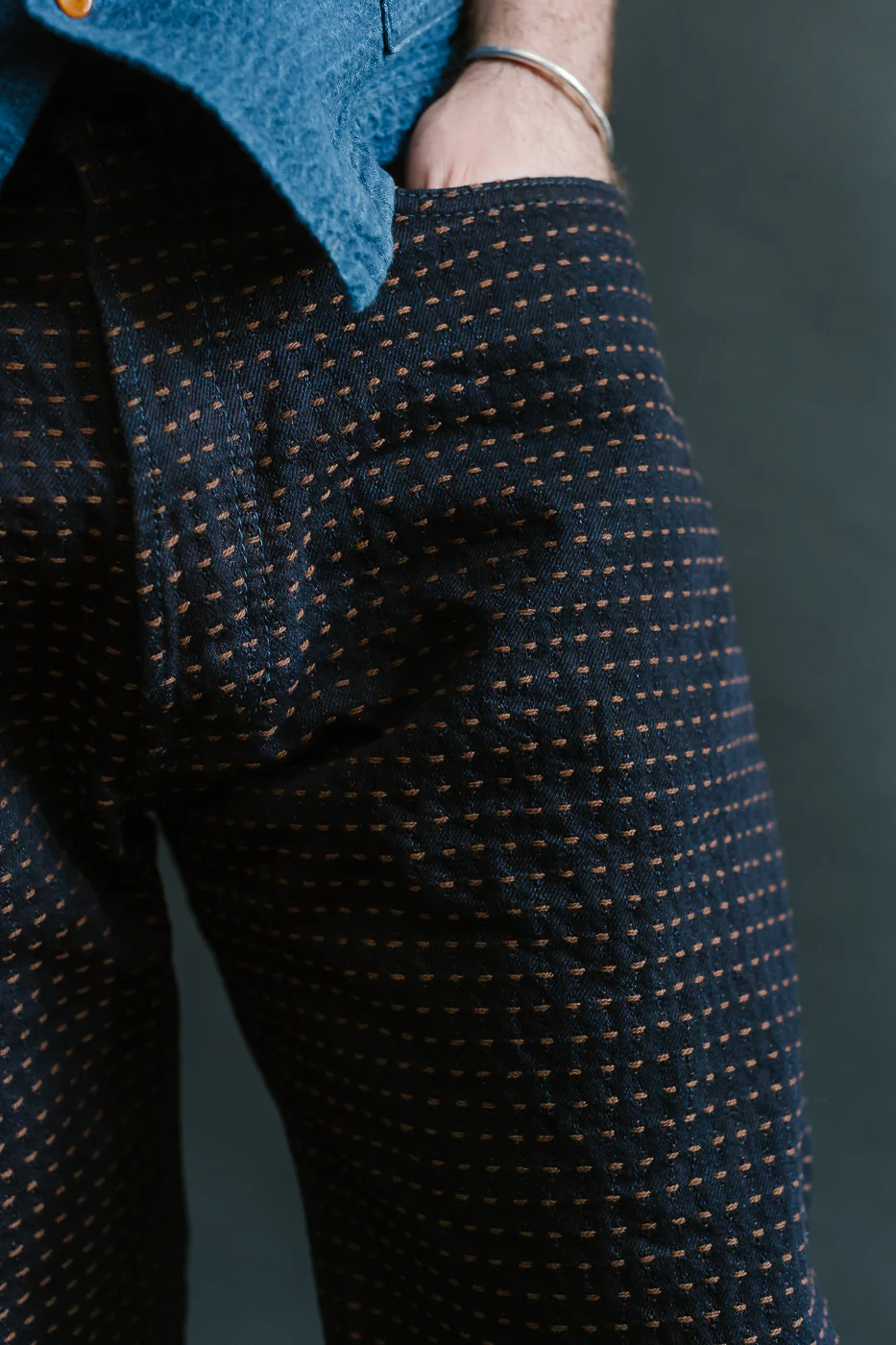 D1897RS - 15.5oz "Kakishibu Sashiko" Indigo Jacquard Denim - Dant Exclusive Regular Straight - Image 18