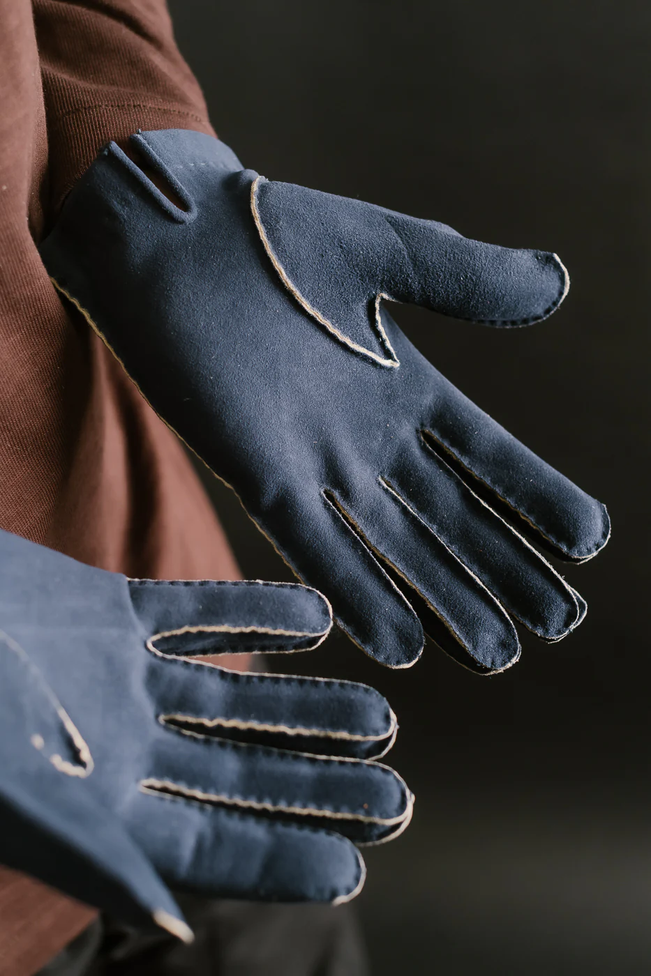 Damien Glove - Ultramarine - Image 7