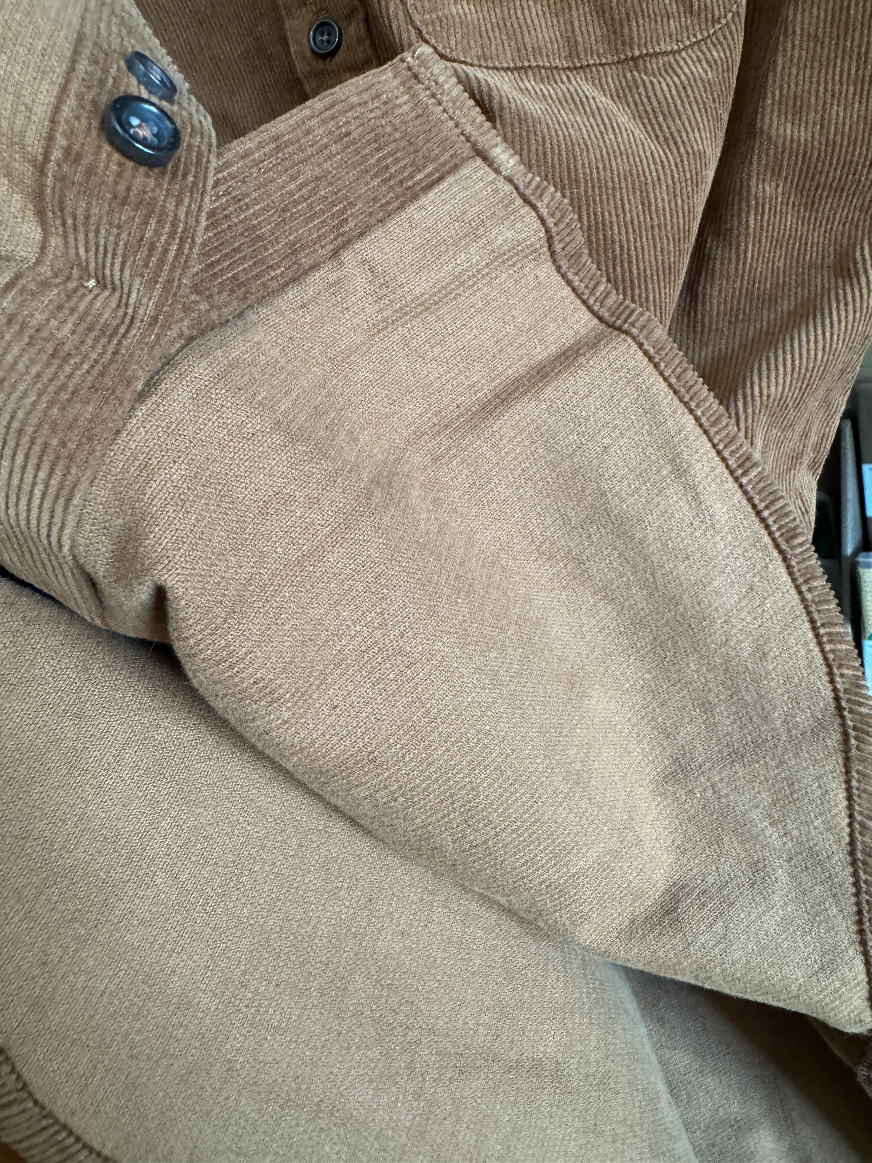 Gently Used - California Shirt Cinamon Corduory - 38 - Image 4