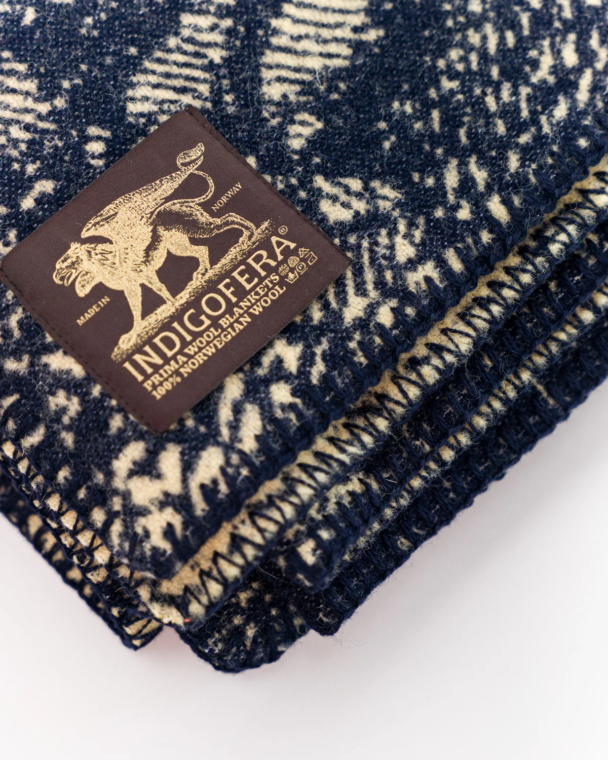 Gryphon Talon Blanket - Beige, Navy - Image 4