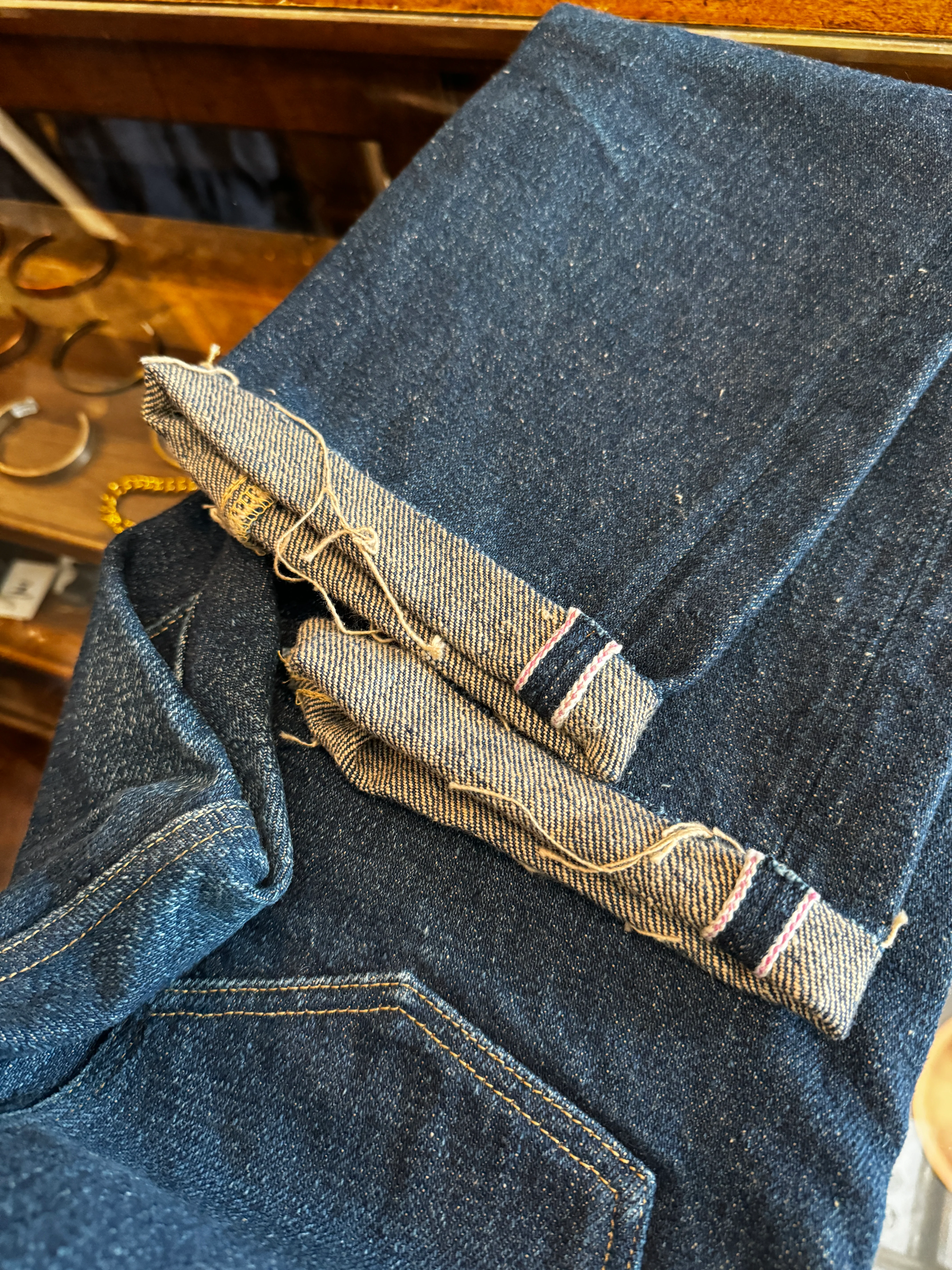 Heavily Used - ONI-502ZR - Raw Hemmed Secret Denim - Slim Tapered - 31 - Image 4