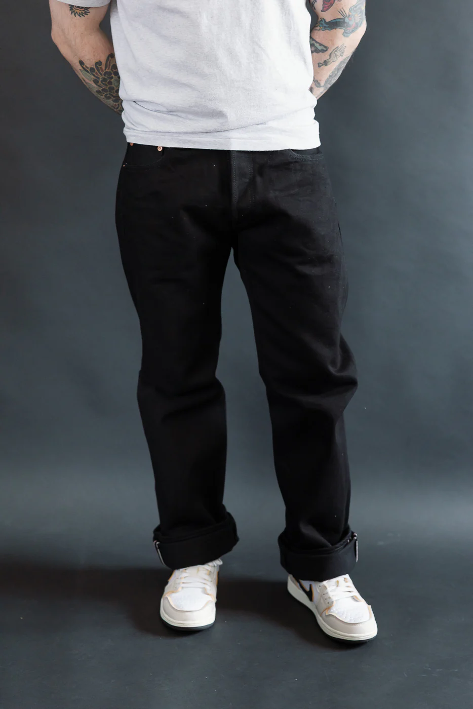IH-634S-SBG - 21oz Selvedge Denim Straight Cut - Superblack (Fades to Grey) - Image 10