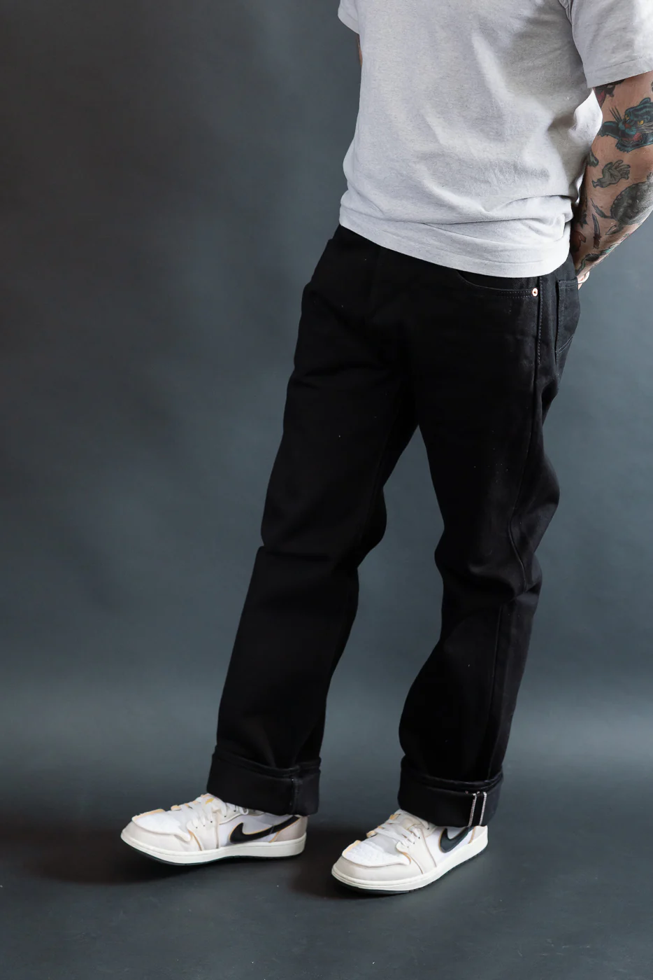 IH-634S-SBG - 21oz Selvedge Denim Straight Cut - Superblack (Fades to Grey) - Image 11