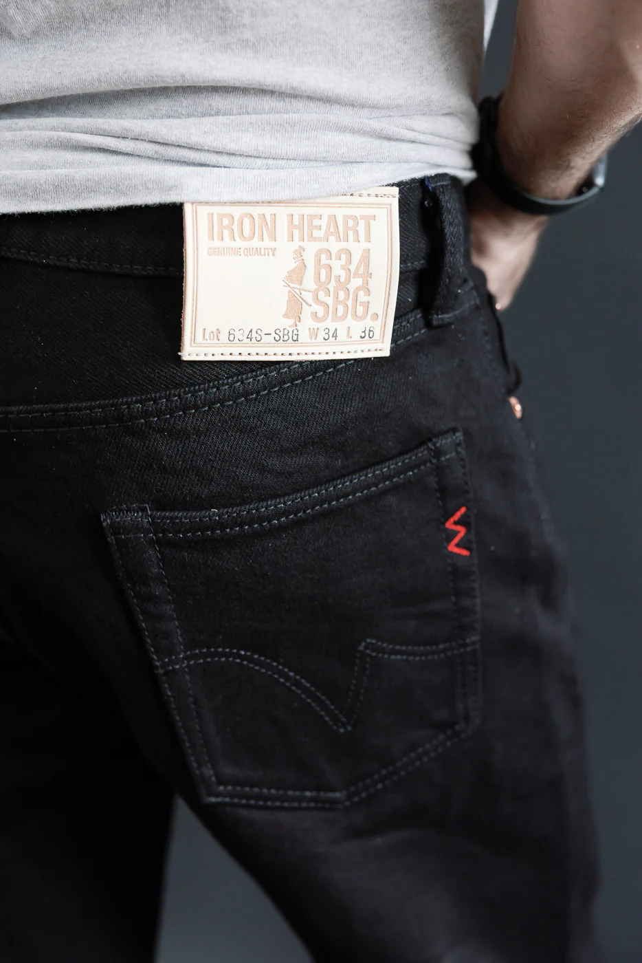 IH-634S-SBG - 21oz Selvedge Denim Straight Cut - Superblack (Fades to Grey) - Image 15