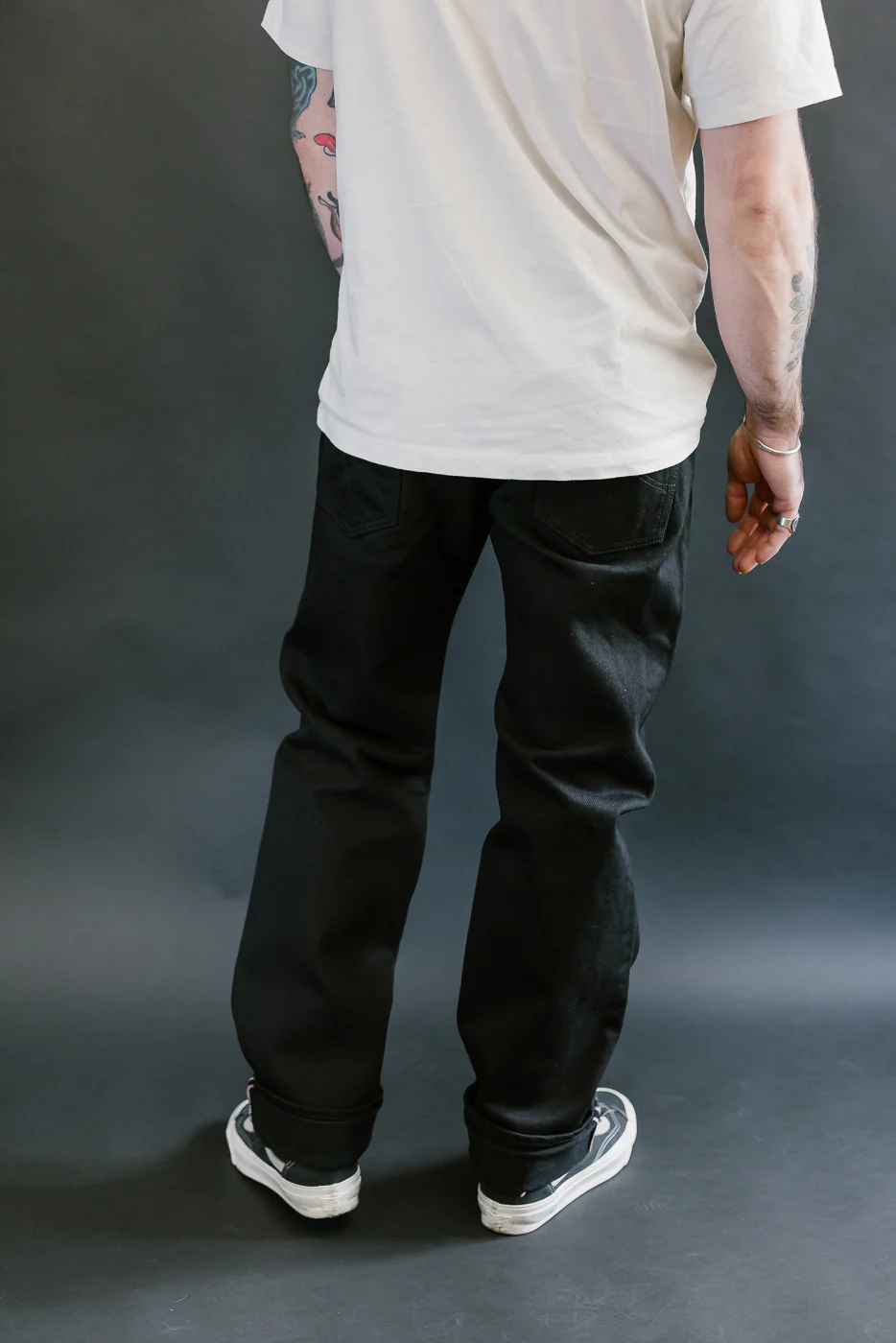 IH-666S-SBG - 21oz Selvedge Denim Slim Straight - Superblack (Fades to Grey) - Image 13