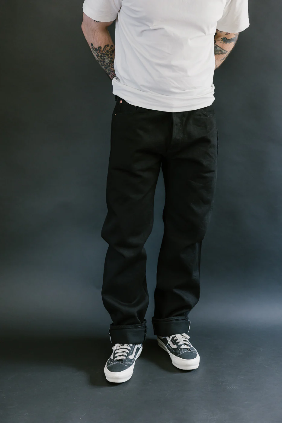 IH-666S-SBG - 21oz Selvedge Denim Slim Straight - Superblack (Fades to Grey) - Image 16