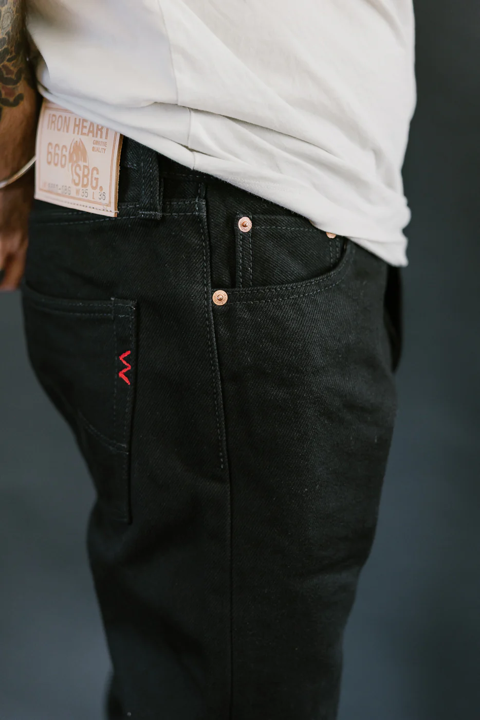 IH-666S-SBG - 21oz Selvedge Denim Slim Straight - Superblack (Fades to Grey) - Image 18