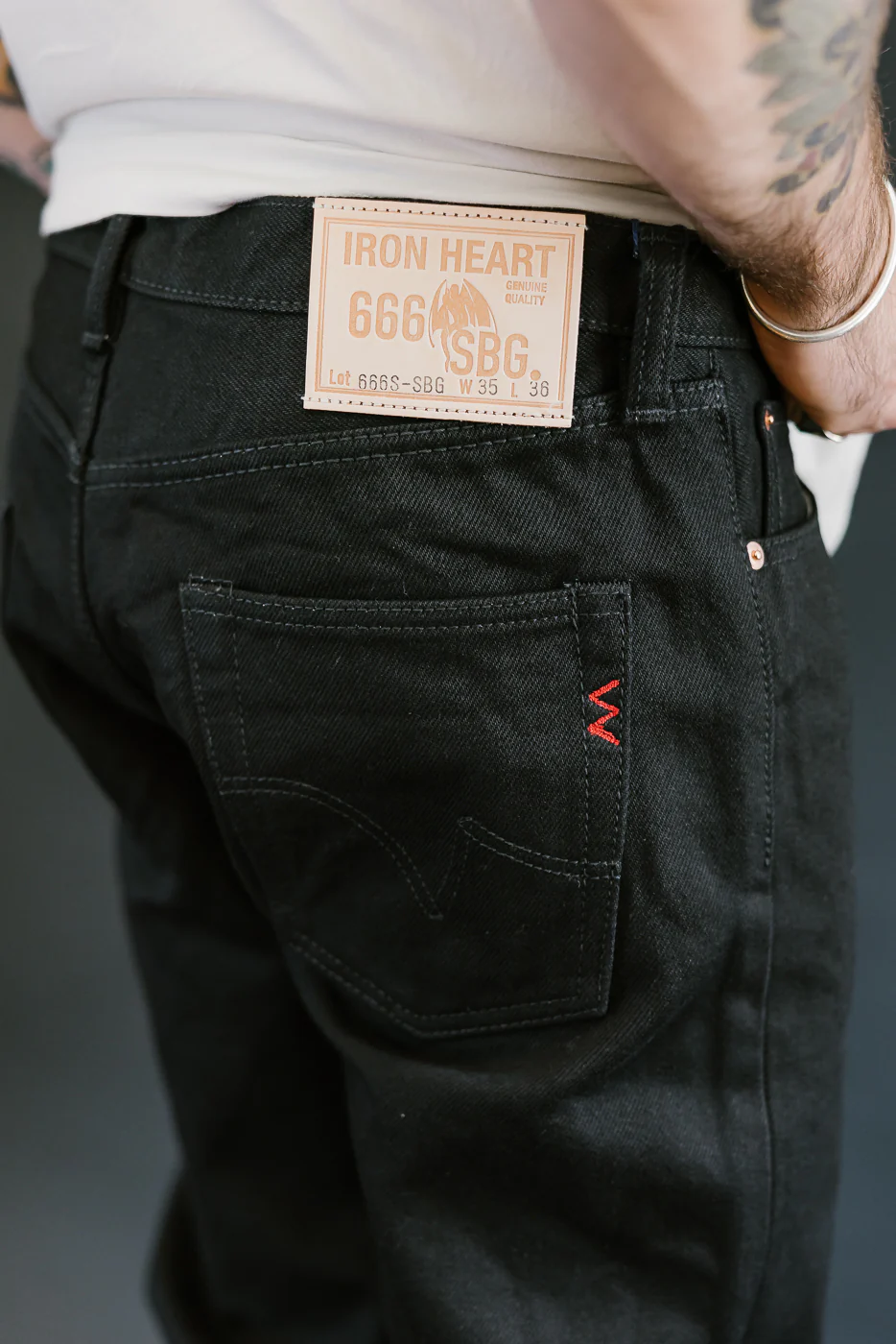 IH-666S-SBG - 21oz Selvedge Denim Slim Straight - Superblack (Fades to Grey) - Image 19
