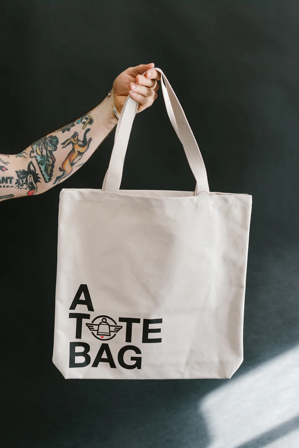 IH-TOTE-ATOTEBAG - Printed Canvas Tote Bag - 'A Tote Bag' Print - Image 4