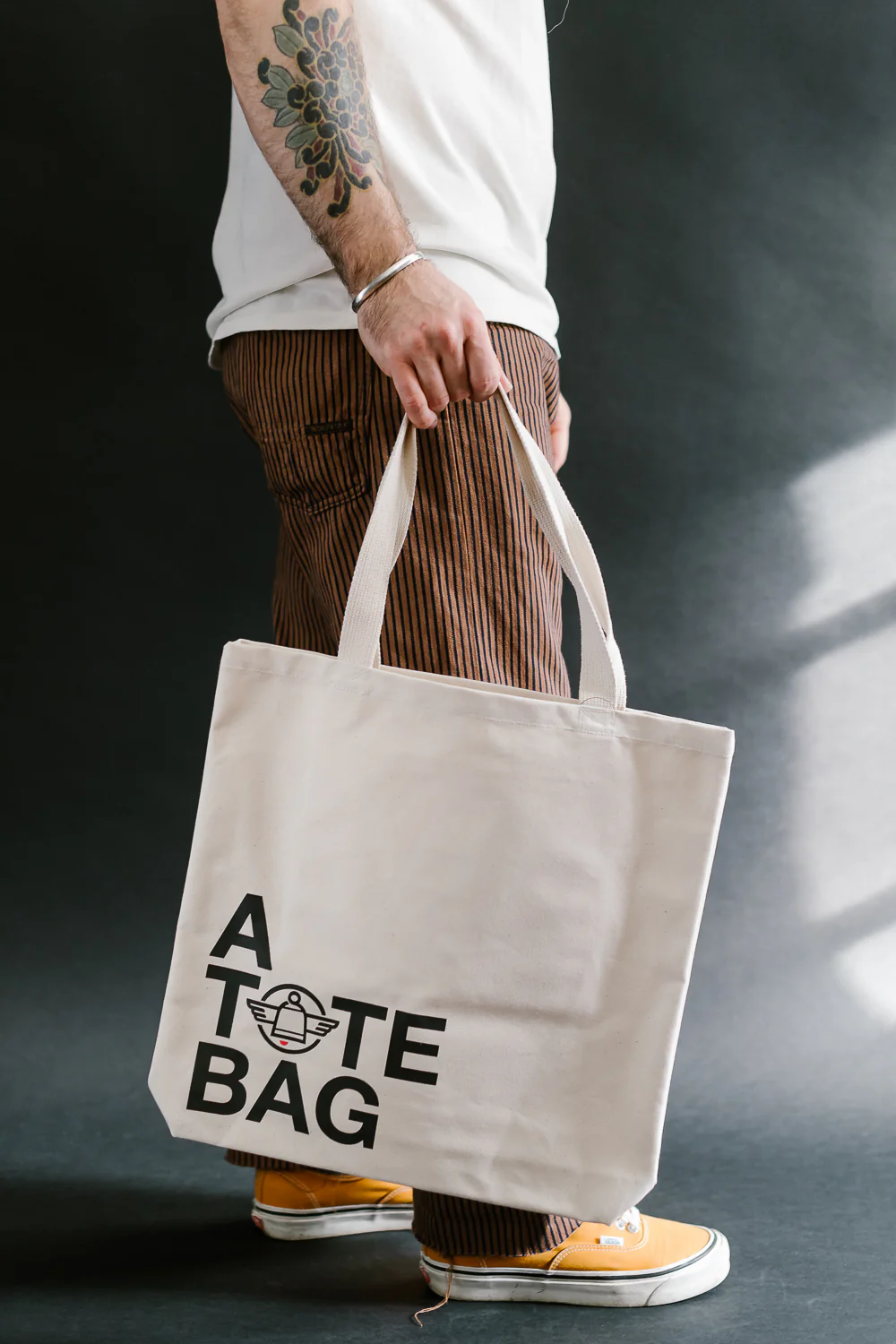 IH-TOTE-ATOTEBAG - Printed Canvas Tote Bag - 'A Tote Bag' Print - Image 5