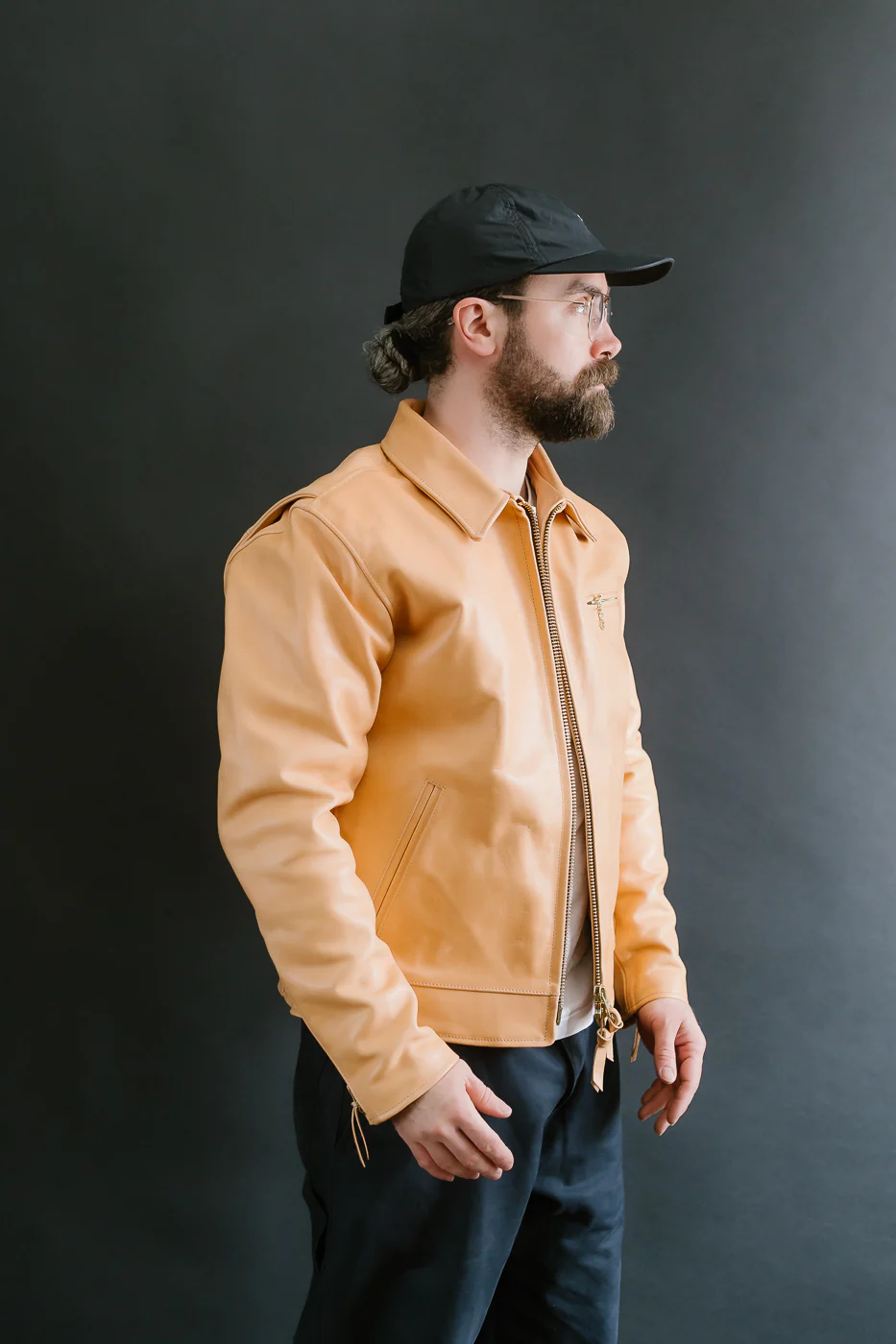 IHSB-TGN-NAT - Iron Heart x Simmons Bilt Mustang Horsehide Tailgunner - Natural - Image 13
