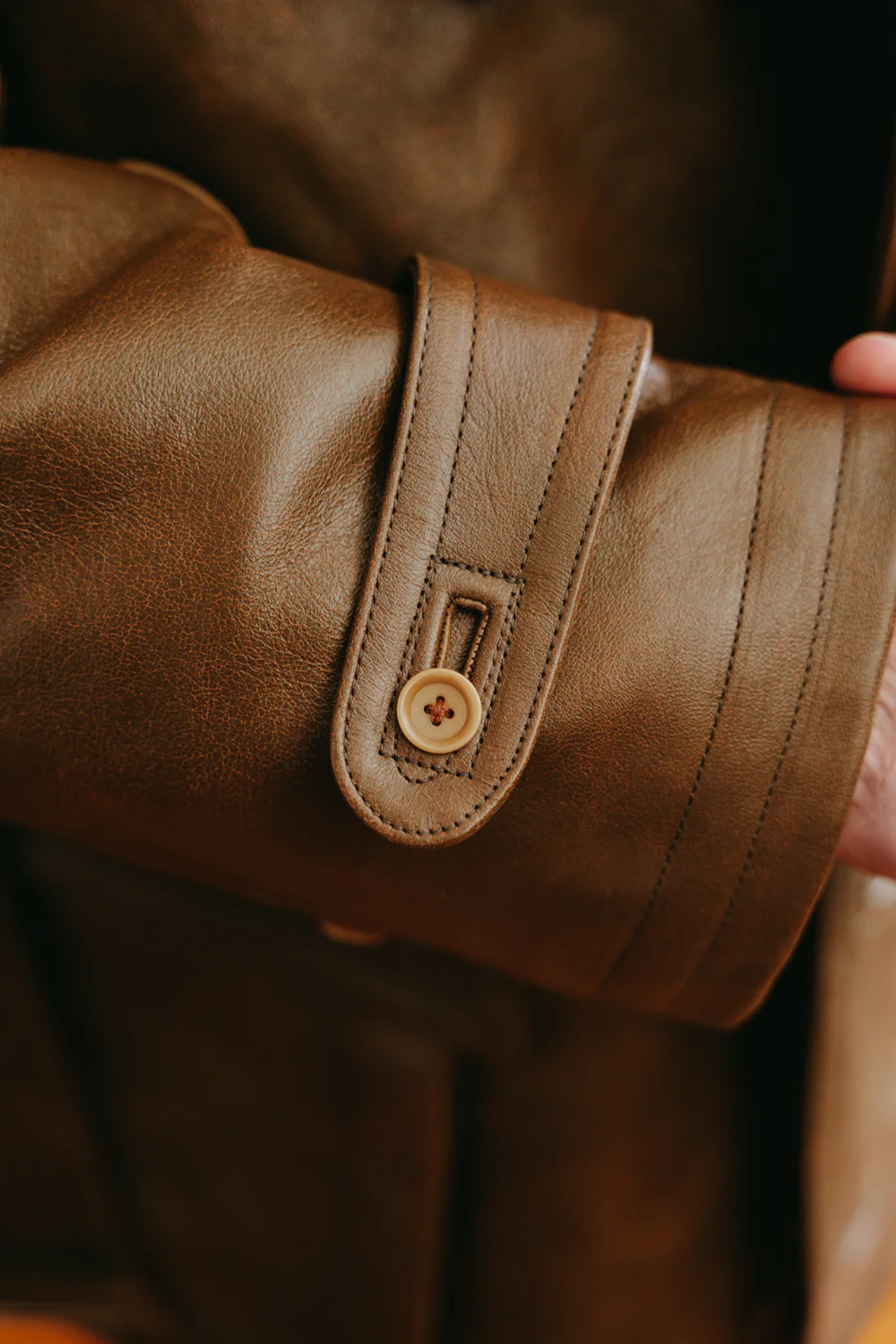 Lot 2184 - Horse Leather Aviator Jacket - Brown - Image 19