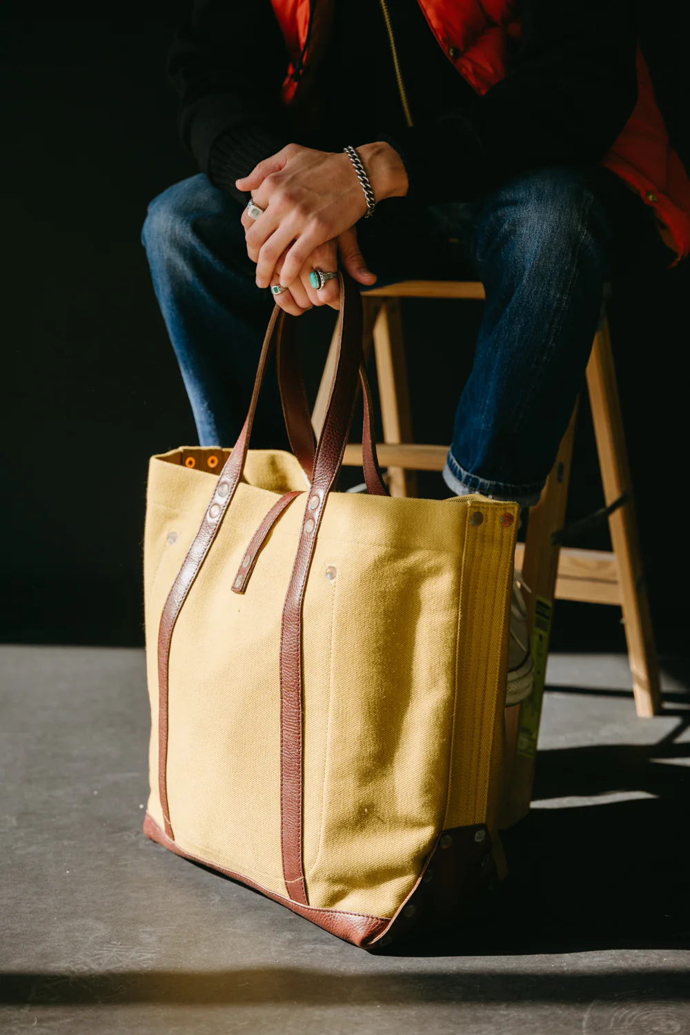 Lot 5220 - Leather and Canvas Tote Bag - Dark Beige - Image 4