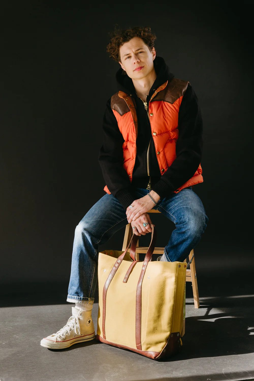 Lot 5220 - Leather and Canvas Tote Bag - Dark Beige - Image 5
