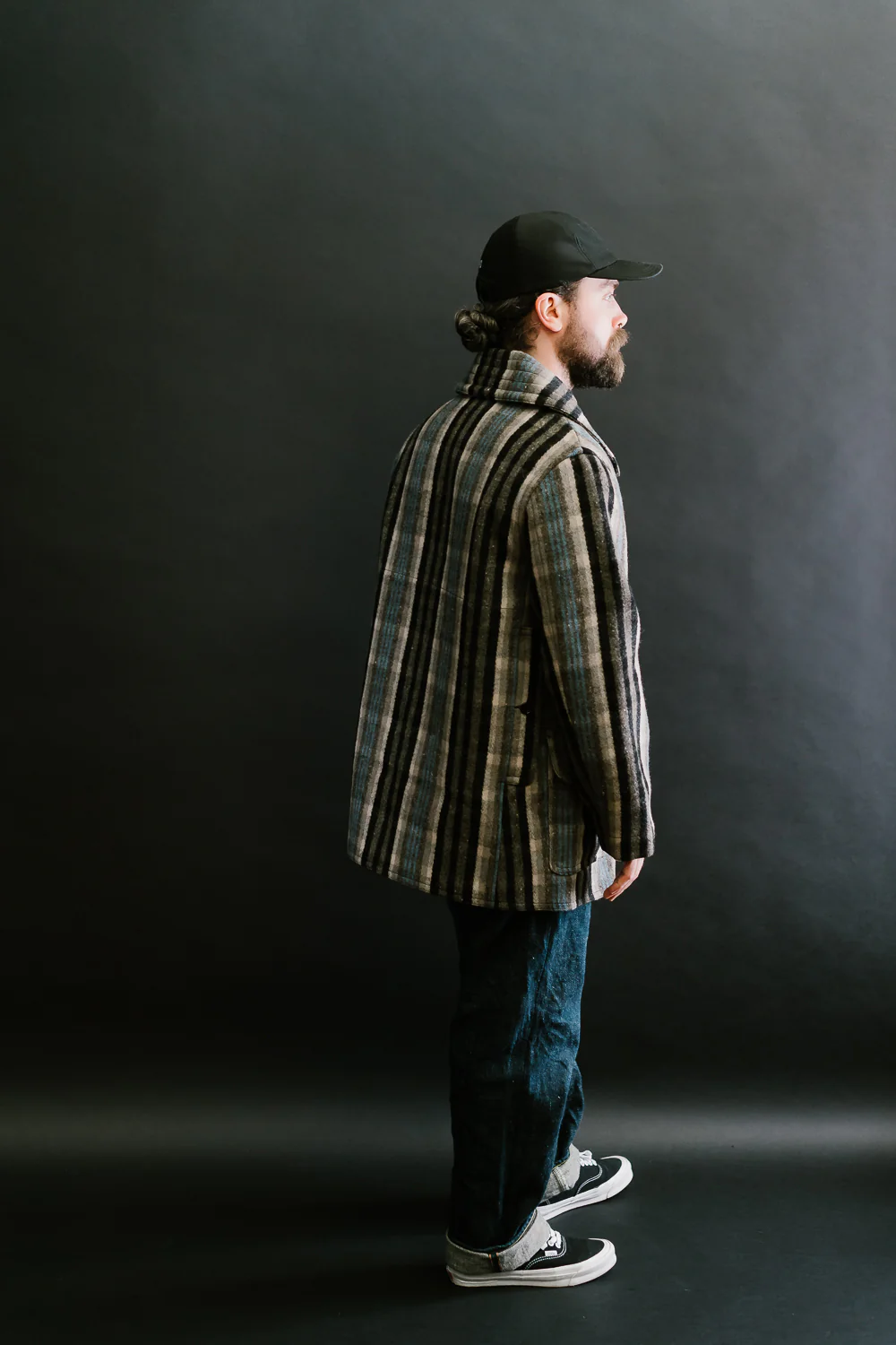 Lot JG-10 - 1920s-1932 Winter Hunting Coat - Gray Plaid - Image 10