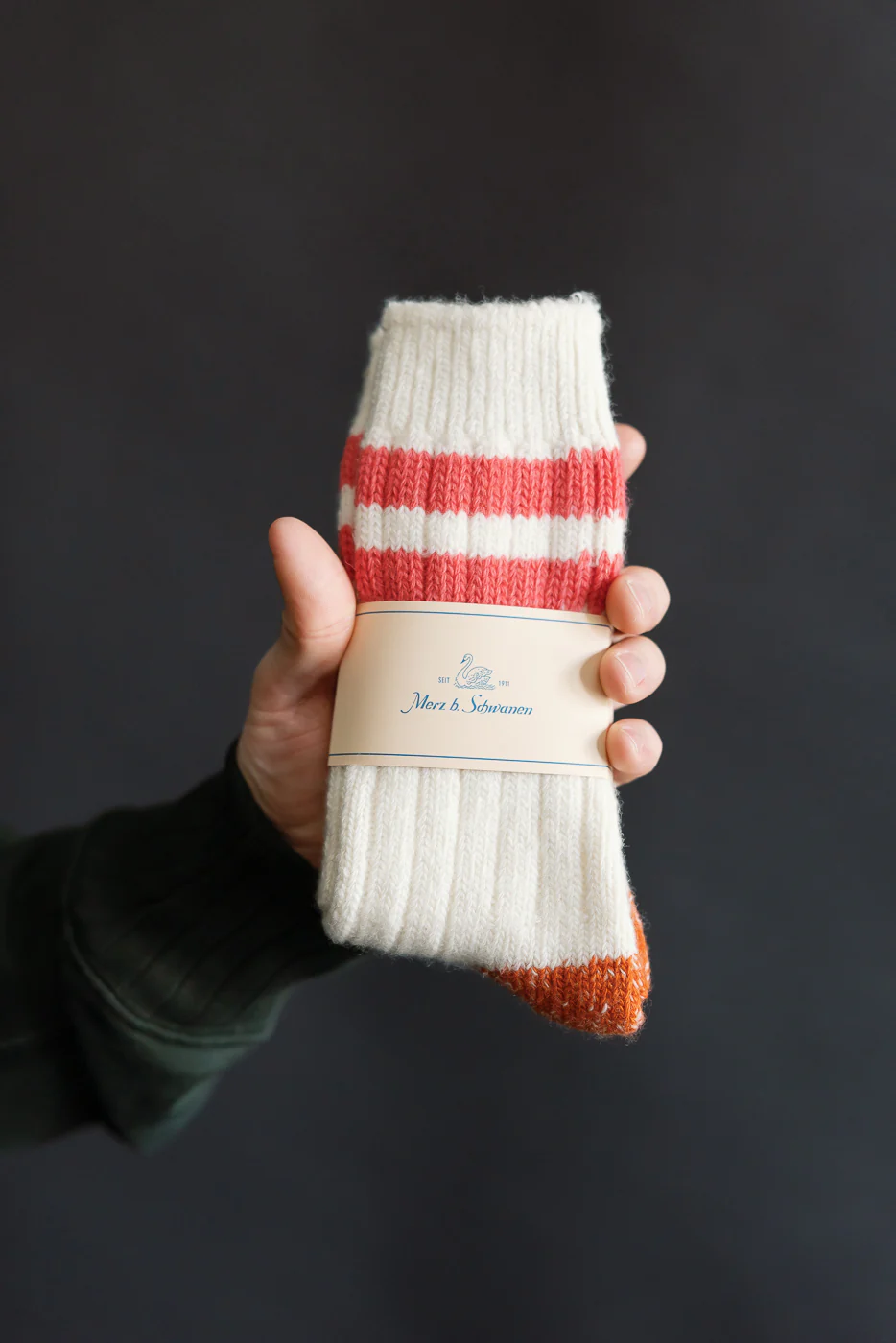 MW75.02355 - Extra Fine Merino Wool Socks - Nature, Raspberry - Image 5