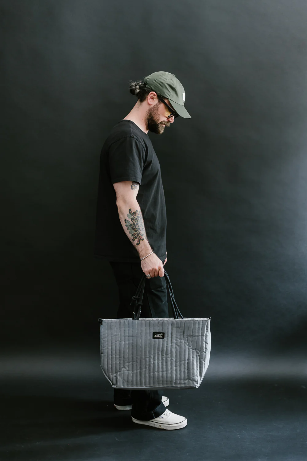 OGL-ORI-MILLIE-CARALL-SIL - OGL Originale Tech Material Millie Carry-All Tote Bag - Silver - Image 6