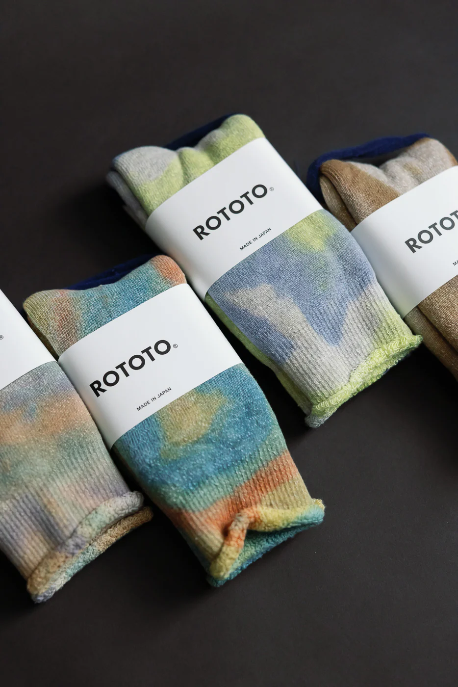 R1660 - Tie Dye Pile Crew Socks - Beige, Brown - Image 7