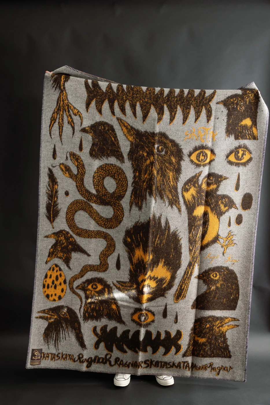 Skata Blanket Ragnar Persson Collab - Grey, Brown, Yellow - Image 6